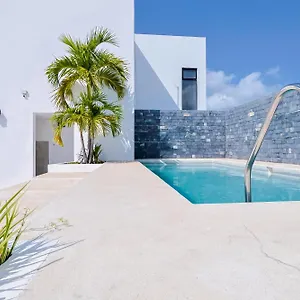 Arkana 9 By Grupo Amber Hotel